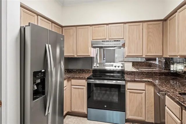 $285,000 | 3777 Peachtree Road Northeast, Unit 1007, Atlanta, GA 30319