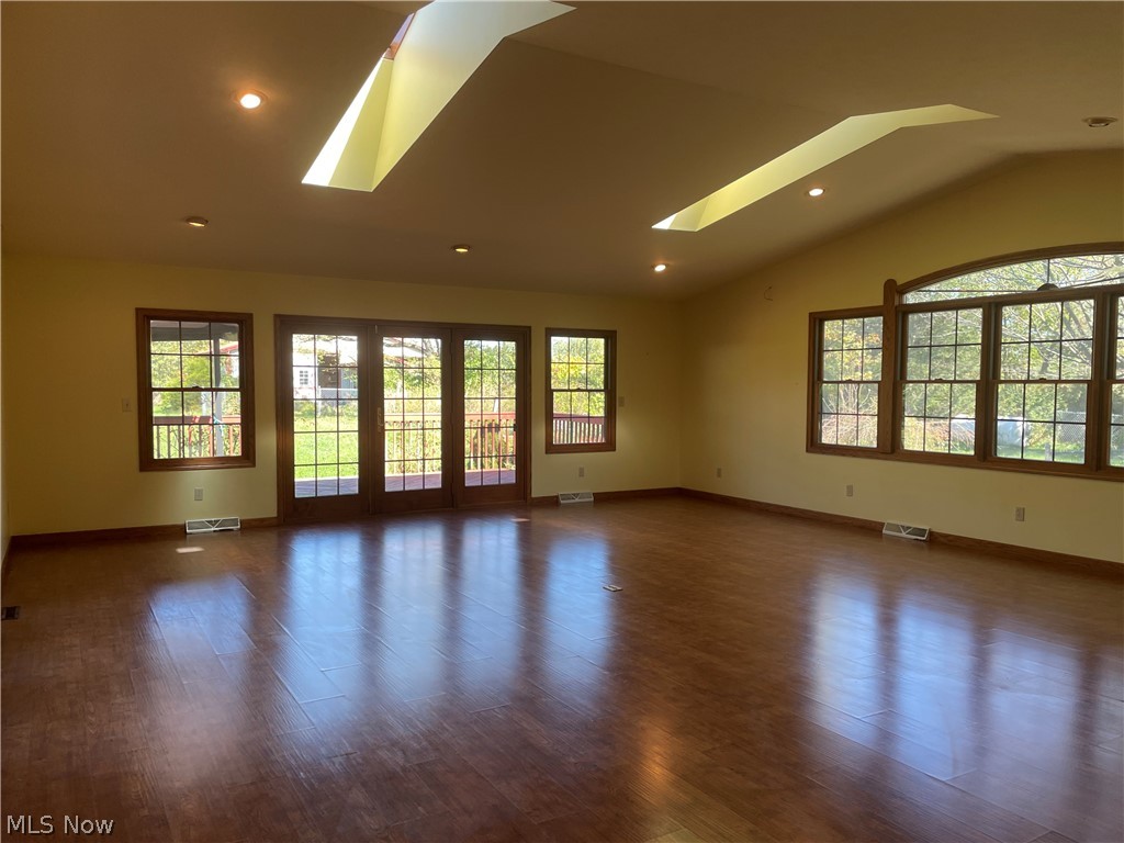 3077 Rohrer Road Wadsworth, OH 44281 - Photo 11 of 35