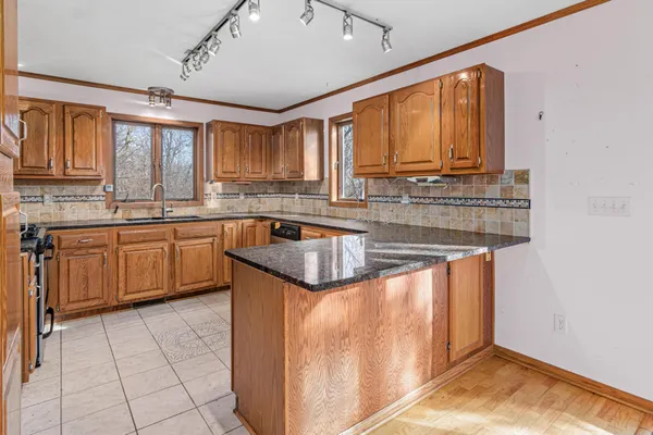 $500,000 | 8050 County Road 26, Minnetrista, MN 55359