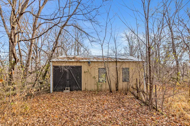 $700,000 | 8050 County Road 26, Minnetrista, MN 55359