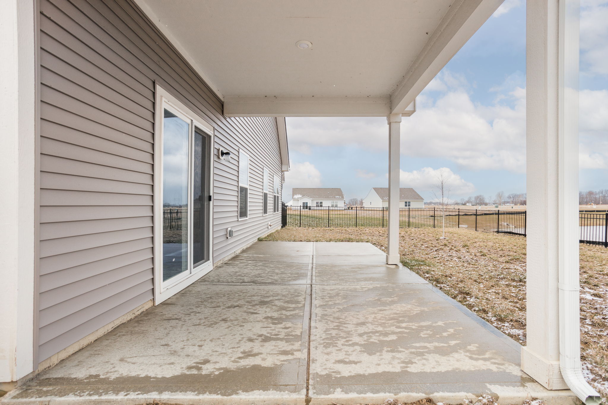 6652 Honeysuckle Way Pendleton, IN 46064 - Photo 23 of 32
