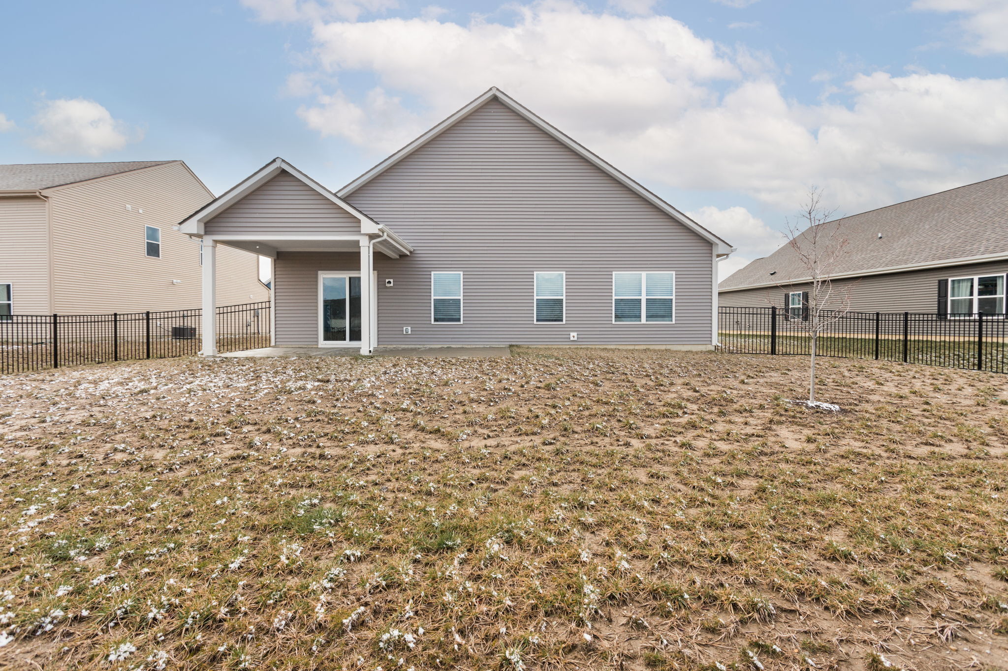 6652 Honeysuckle Way Pendleton, IN 46064 - Photo 25 of 32