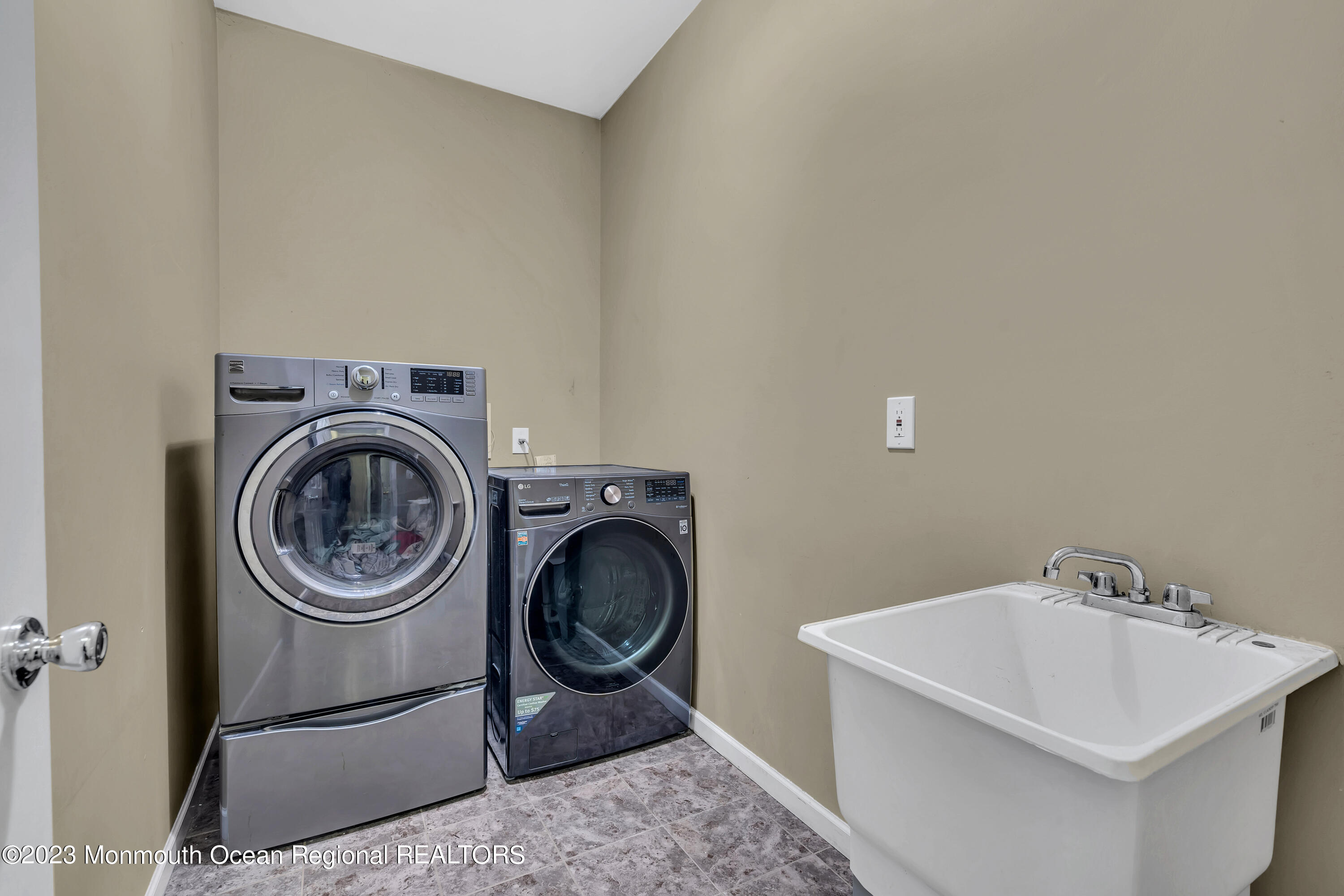 554 Whitecomb Avenue Jackson, NJ 08527 - Photo 90 of 112 062_dsc08361