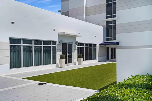 $13,500 | 155 East Boca Raton Road, Unit 301, Boca Raton, FL 33432