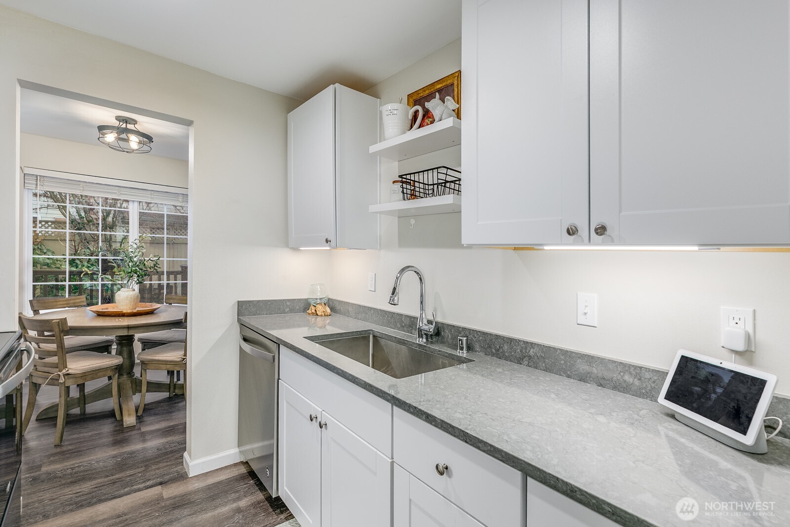 7821 196th Street Southwest, Unit B Edmonds, WA 98026 - Photo 11 of 33