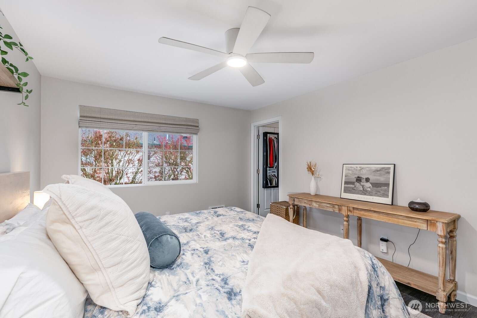 7821 196th Street Southwest, Unit B Edmonds, WA 98026 - Photo 17 of 33