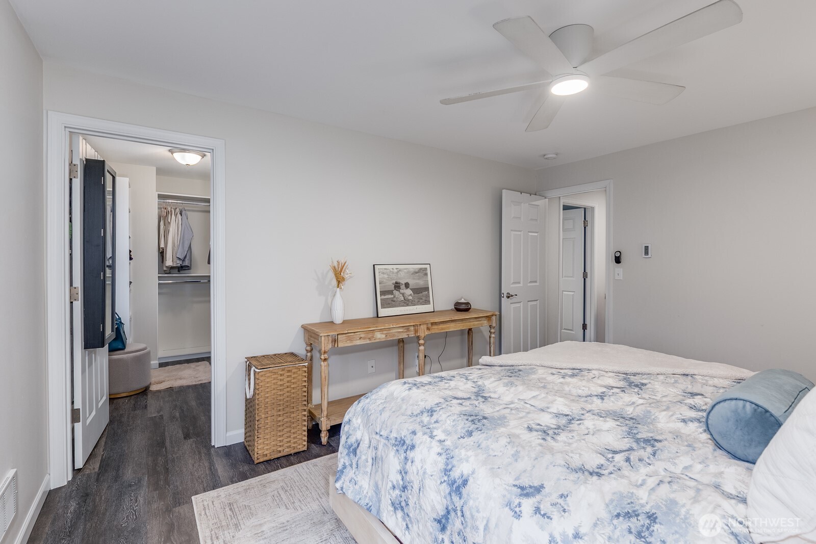 7821 196th Street Southwest, Unit B Edmonds, WA 98026 - Photo 18 of 33