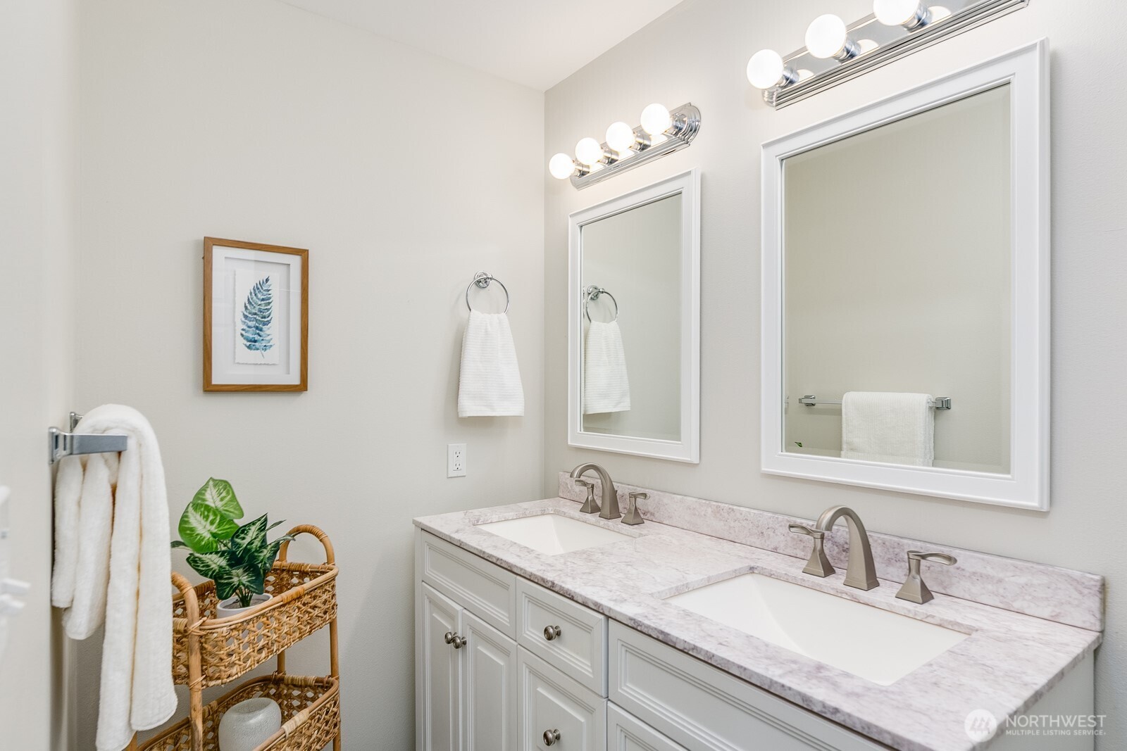 7821 196th Street Southwest, Unit B Edmonds, WA 98026 - Photo 20 of 33