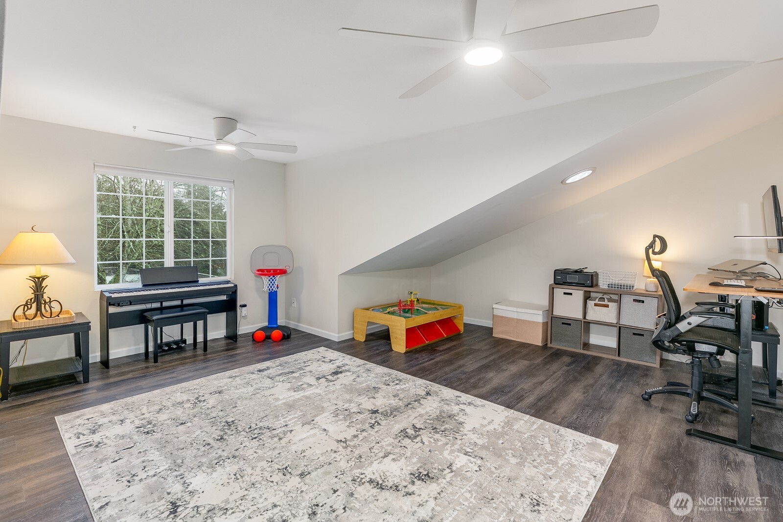 7821 196th Street Southwest, Unit B Edmonds, WA 98026 - Photo 24 of 33