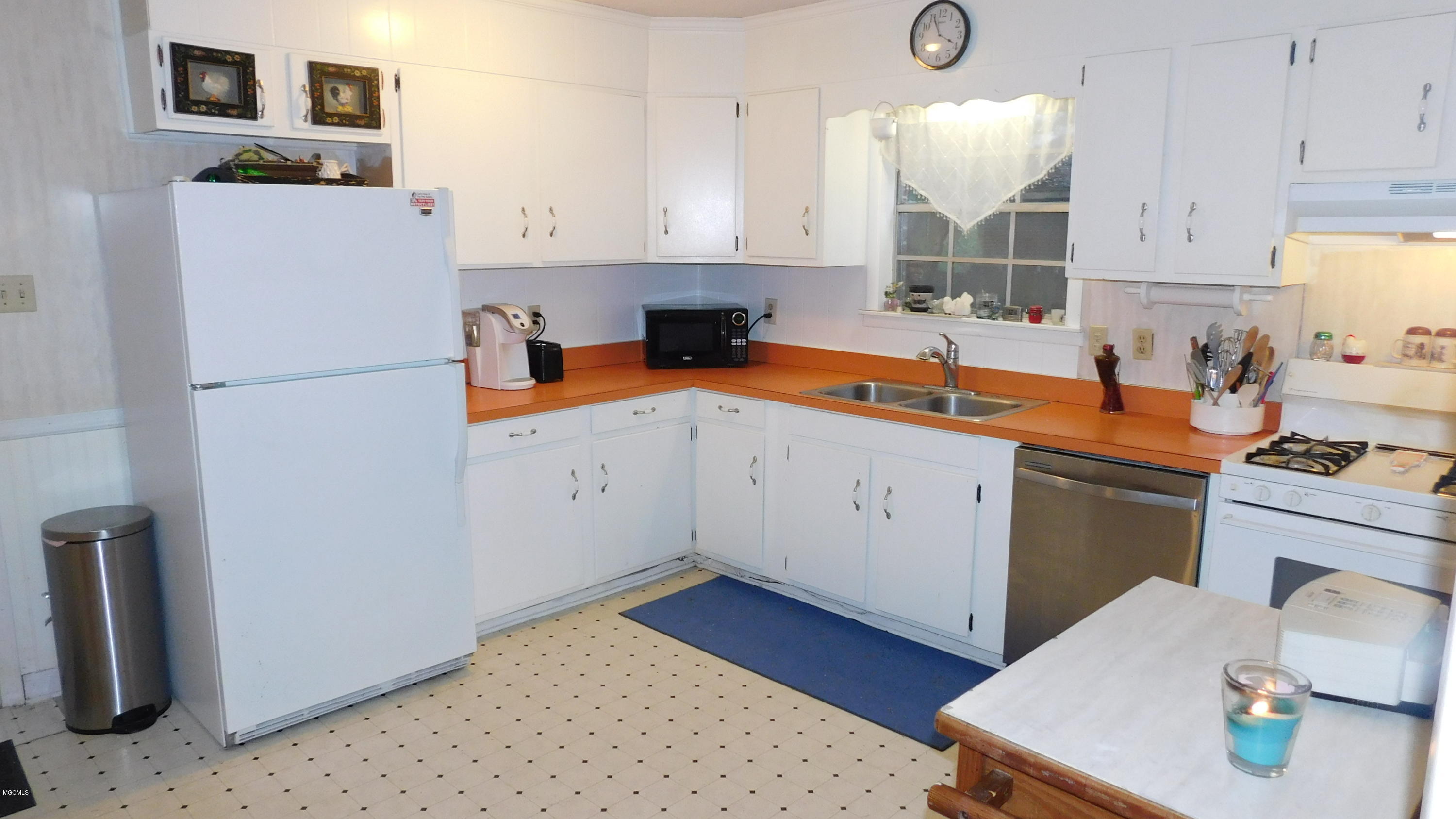 15501 Big Ridge Road Biloxi, MS 39532 - Photo 5 of 16 DSCN4804