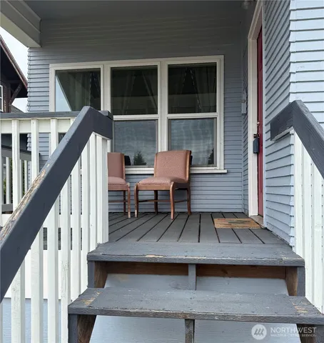 $309,500 | 1019 Duryea Street, Raymond, WA 98577