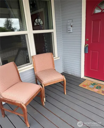 $260,000 | 1019 Duryea Street, Raymond, WA 98577