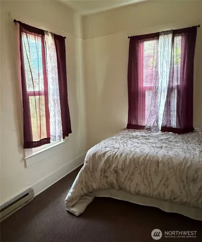 $309,500 | 1019 Duryea Street, Raymond, WA 98577