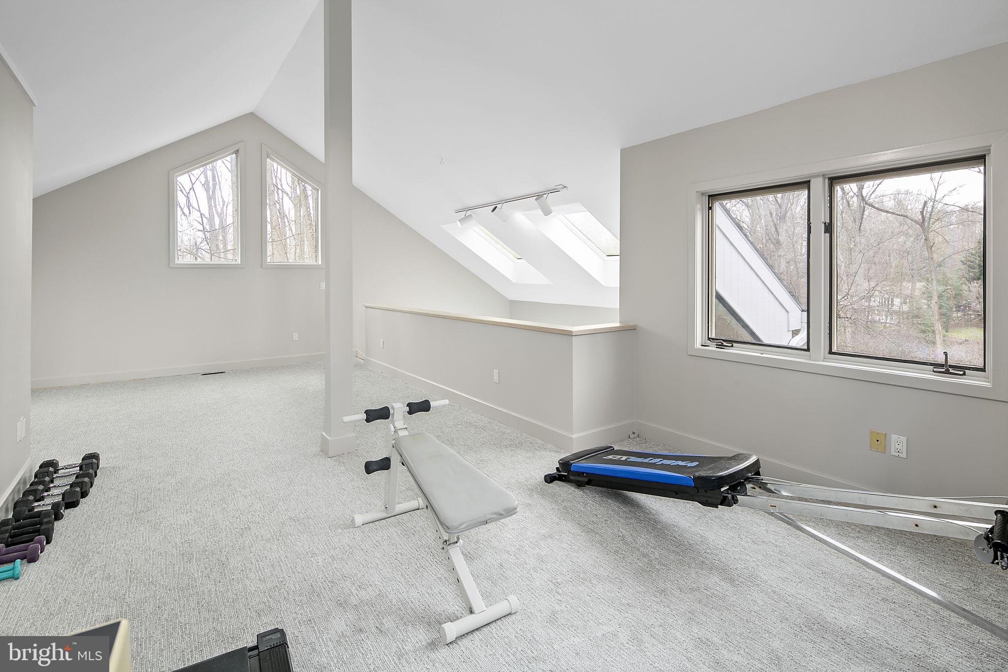 11110 Marcliff Road North Bethesda, MD 20852 - Photo 22 of 38 Loft in Master Suite