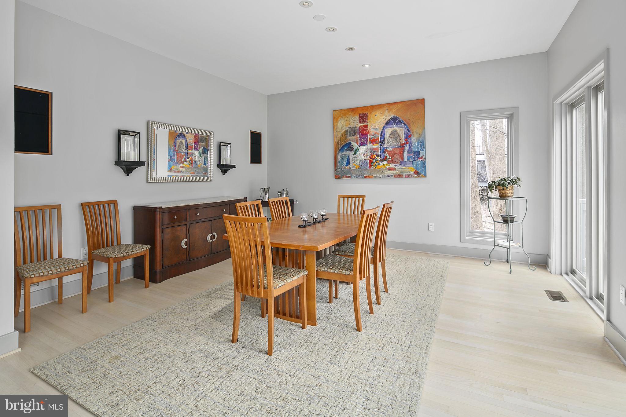 11110 Marcliff Road North Bethesda, MD 20852 - Photo 10 of 38 Dining Room