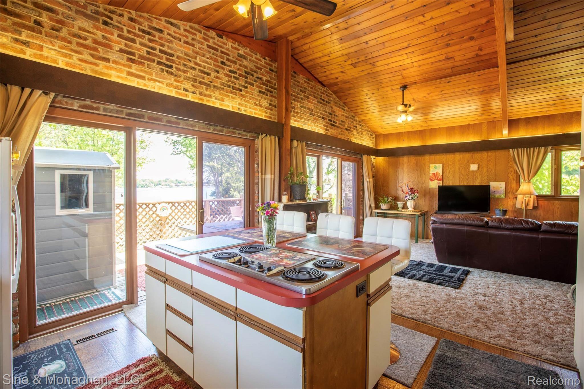 2437 River Road St. Clair, MI 48079 - Photo 24 of 68 25 KITCHEN W SOME VIEW 2437 River Rd.jpg