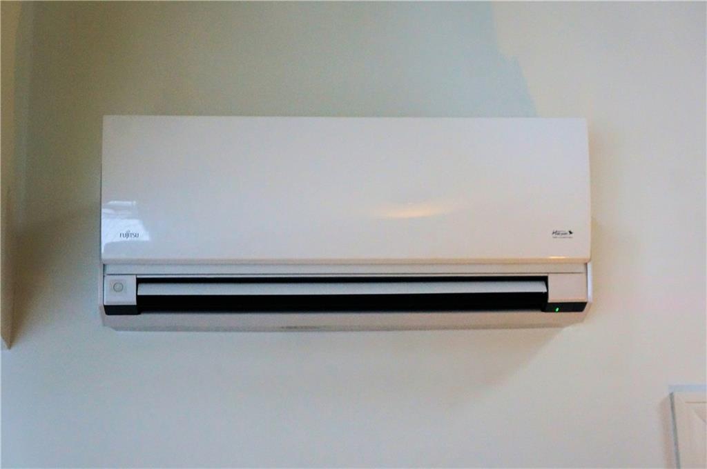 42 Main Road North Hampden, ME 04444 - Photo 18 of 31 This Fujitsu Mini-Split Heat Pump is...