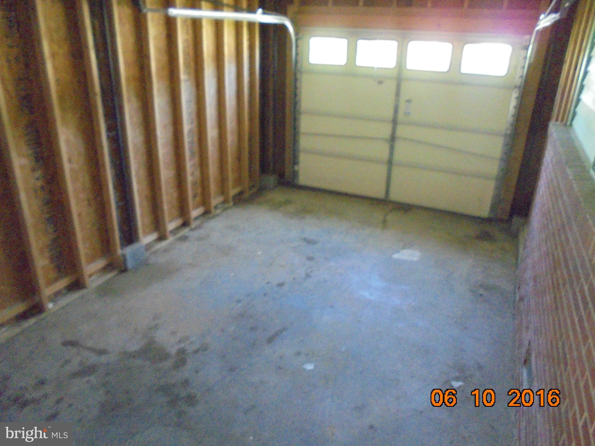 15 Honeycomb Road Baltimore, MD 21220 - Photo 12 of 16 Interior (General)