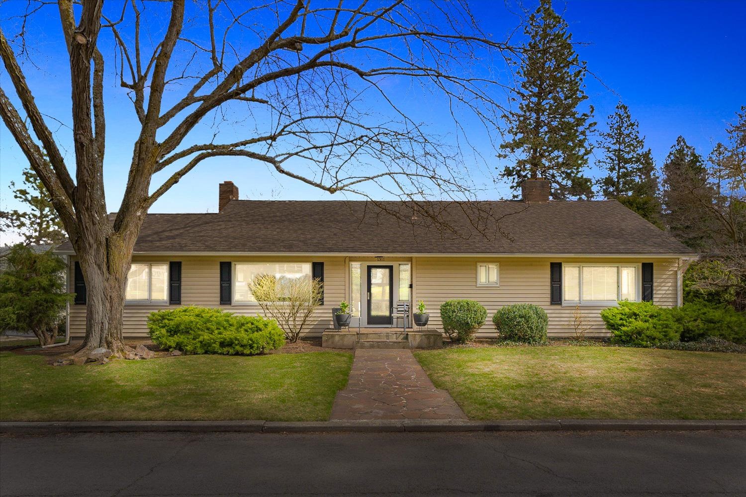 1311 South Ballou Road Spokane, WA 99202 - Photo 1 of 25 Gallery Image 1
