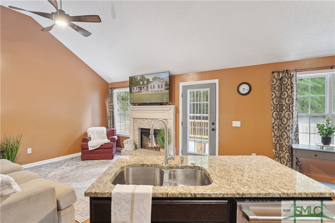 104 Vine Court Springfield, GA 31329 - Photo 15 of 41