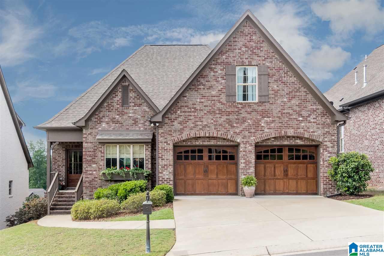 3855 Bainbridge Place Birmingham, AL 35210 - Photo 1 of 38