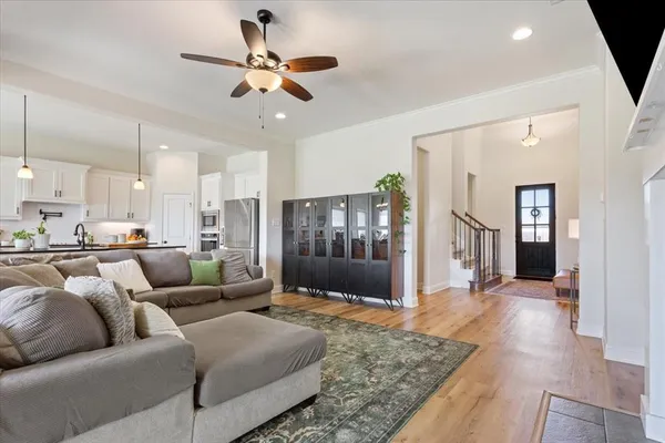 $659,900 | 518 Rye Circle, Waco, TX 76657