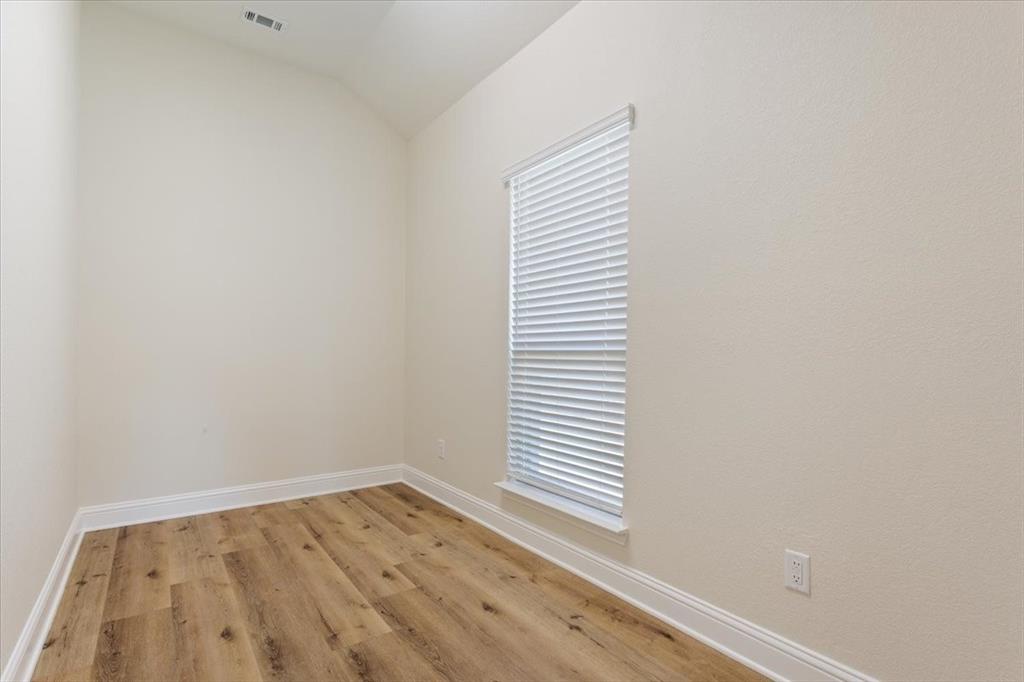 518 Rye Circle Waco, TX 76657 - Photo 33 of 40