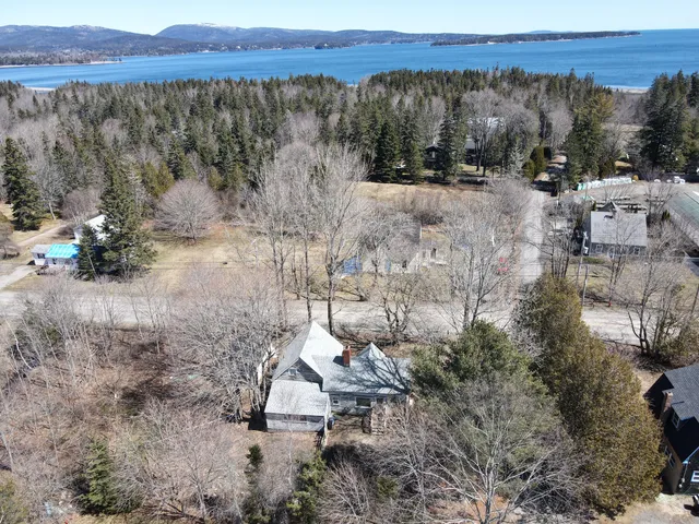 $365,500 | 332 Seawall Road, Southwest Harbor, ME 04679