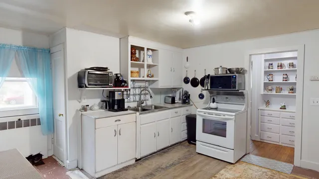 $365,500 | 332 Seawall Road, Southwest Harbor, ME 04679