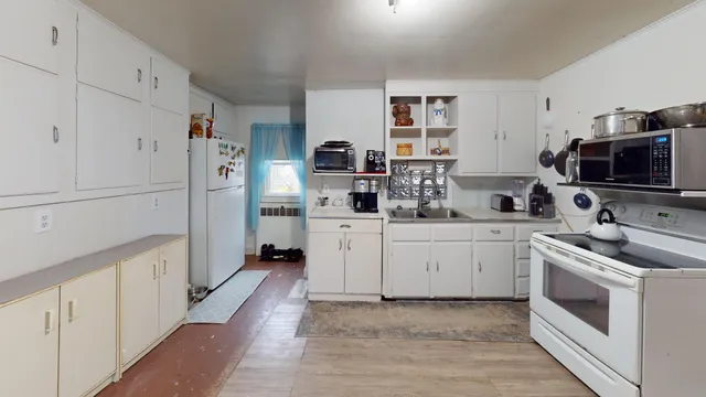 $365,500 | 332 Seawall Road, Southwest Harbor, ME 04679