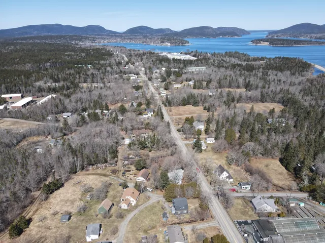 $365,500 | 332 Seawall Road, Southwest Harbor, ME 04679