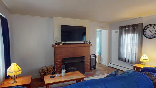 $365,500 | 332 Seawall Road, Southwest Harbor, ME 04679