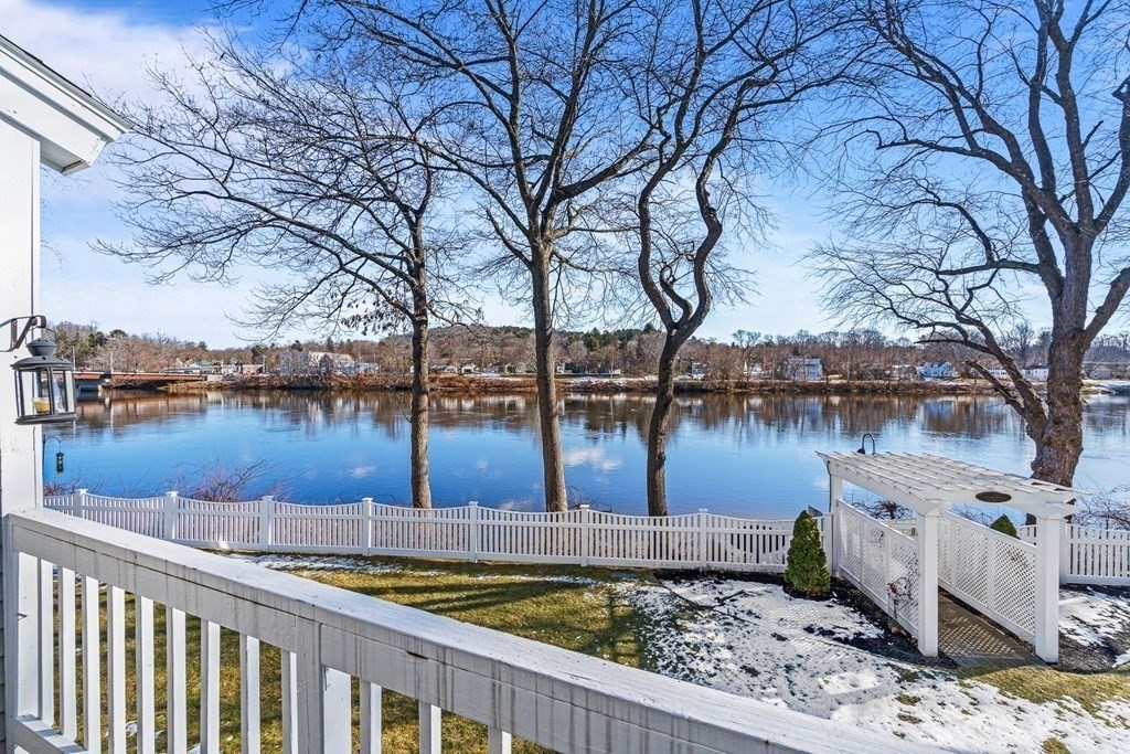 631 Riverside Avenue, Unit 3 Haverhill, MA 01830 - Photo 2 of 38 Gallery Image 2
