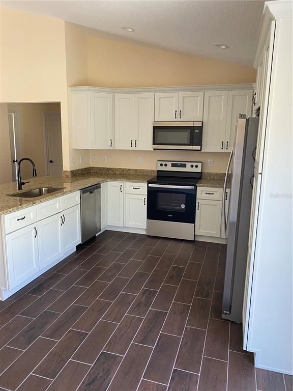 16874 Southwest 43rd Court Road Ocala, FL 34473 - Photo 3 of 16