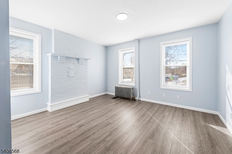 27 Grant Street, Unit 1 Montclair, NJ 07042 - Photo 2 of 11