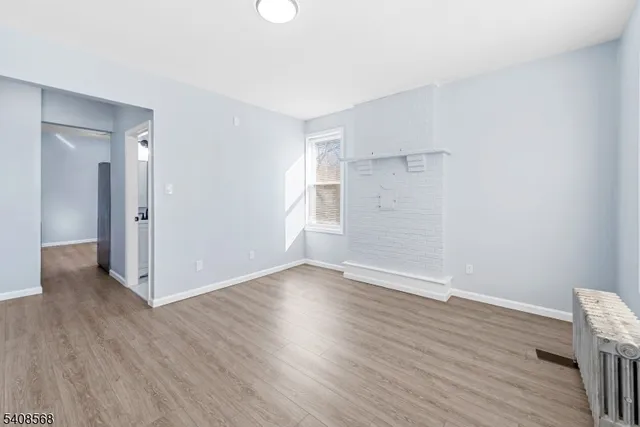 $3,000 | 27 Grant Street, Unit 1, Montclair, NJ 07042