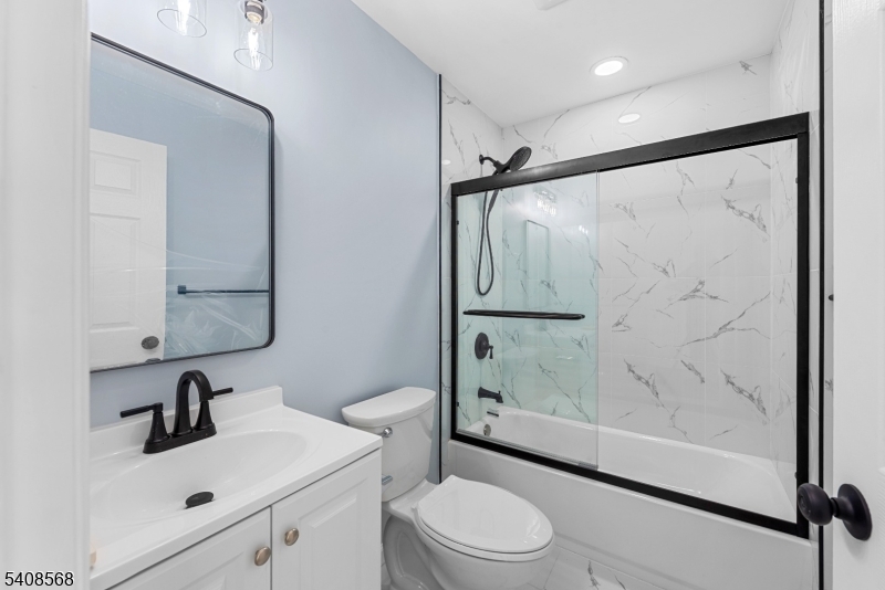 27 Grant Street, Unit 1 Montclair, NJ 07042 - Photo 4 of 11