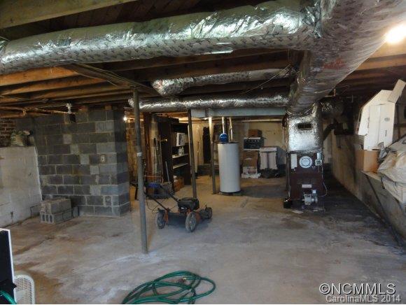 650 Monte Vista Road Candler, NC 28715 - Photo 18 of 21 Gallery Image 18