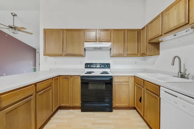 $282,500 | 18520 Emerald Circle, Unit F, Brookfield, WI 53045