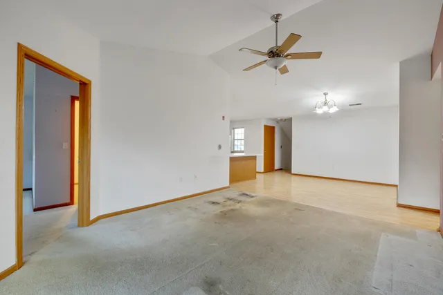 $282,500 | 18520 Emerald Circle, Unit F, Brookfield, WI 53045