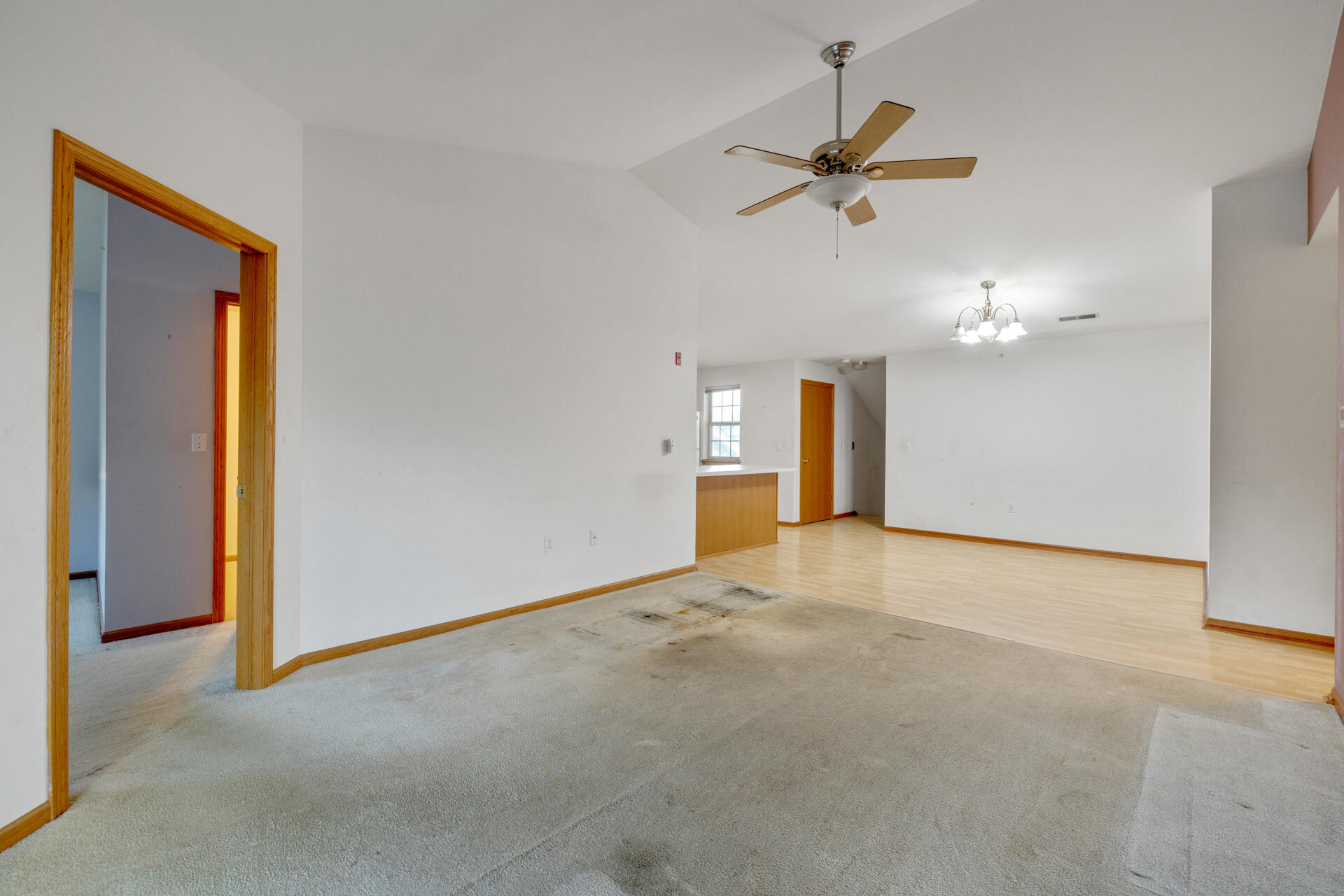 18520 Emerald Circle, Unit F Brookfield, WI 53045 - Photo 10 of 24 3-Interior_18520 Emerald Circle F