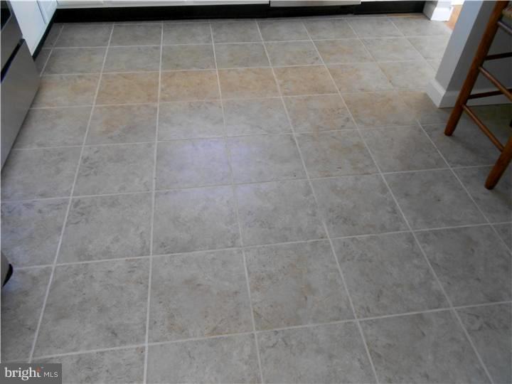 103 Walnut Road Wallingford, PA 19086 - Photo 5 of 25