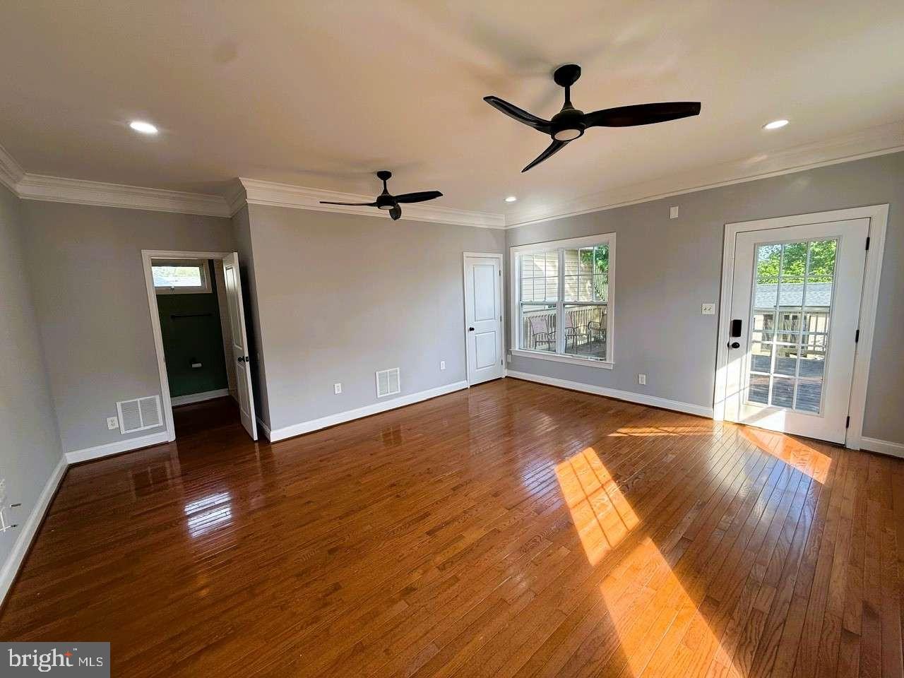 1205 Greystone Road Baltimore, MD 21227 - Photo 8 of 25
