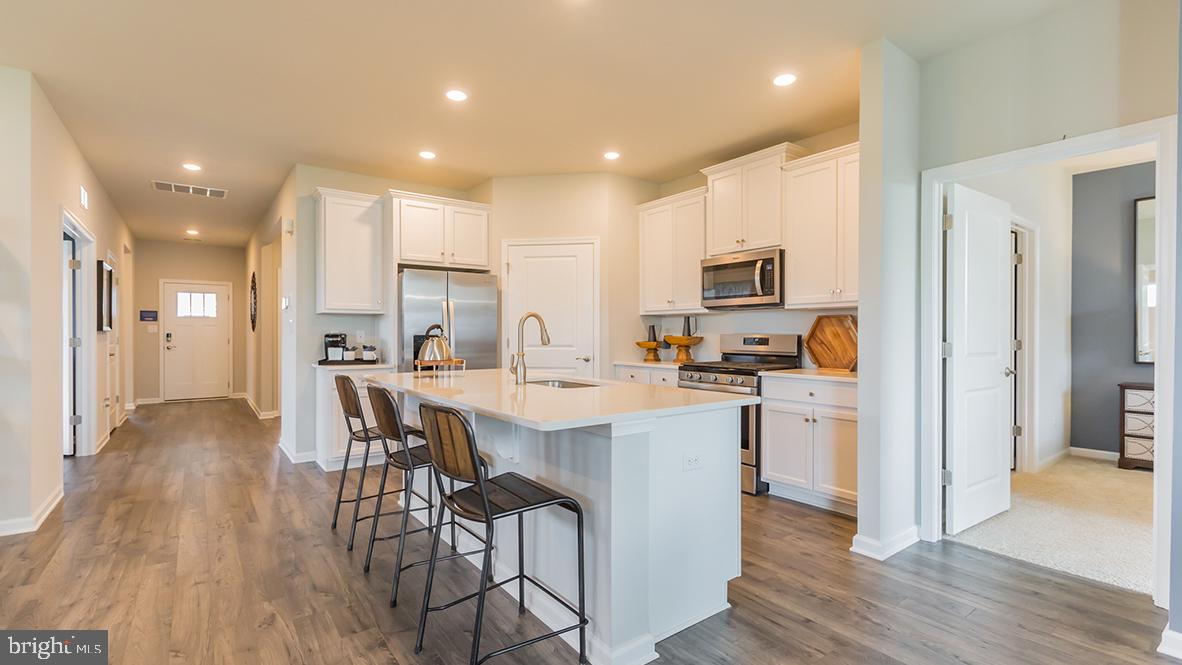 46 Walton Way Delanco, NJ 08075 - Photo 5 of 57