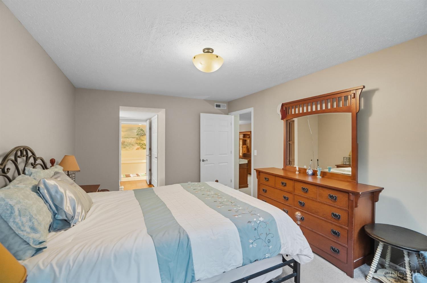 7640 Cheviot Road, Unit 201 Cincinnati, OH 45247 - Photo 21 of 39