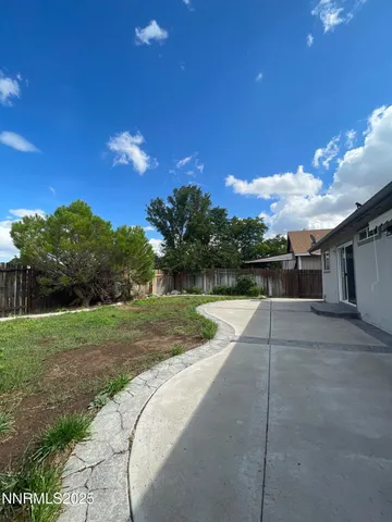 $1,995 | 8121 Big River Drive, Reno, NV 89506