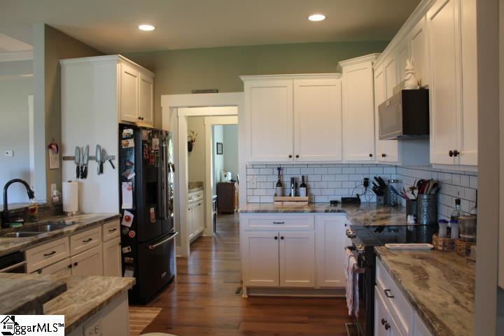 660 Shackleburg Road Anderson, SC 29621 - Photo 8 of 36