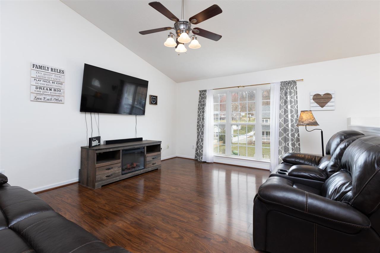 906 Ritchie Boulevard Staunton, VA 24401 - Photo 8 of 29 Gallery Image 8