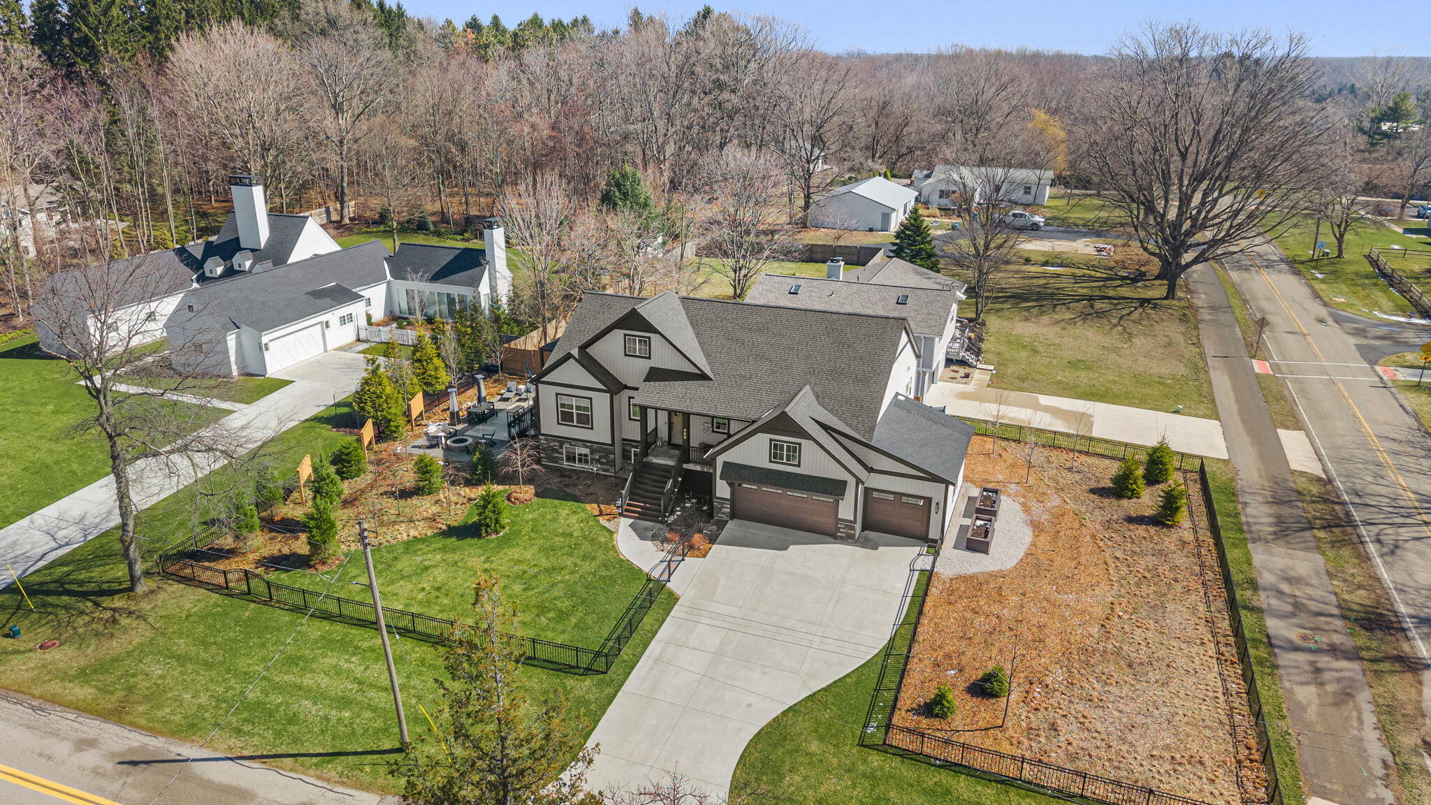 489 South Union Street Douglas, MI 49406 - Photo 6 of 67 65-web-or-mls-DJI_20260319125712_0034_D