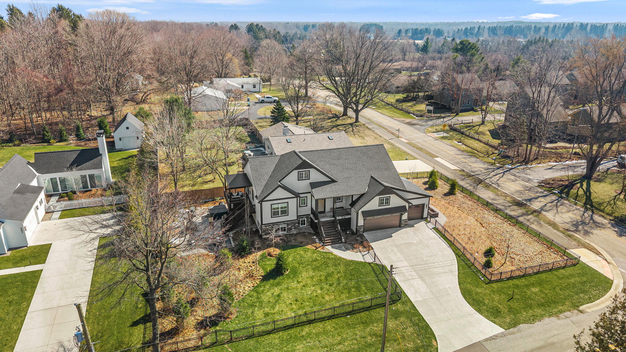 489 South Union Street Douglas, MI 49406 - Photo 7 of 67 66-web-or-mls-DJI_20260319125735_0037_D